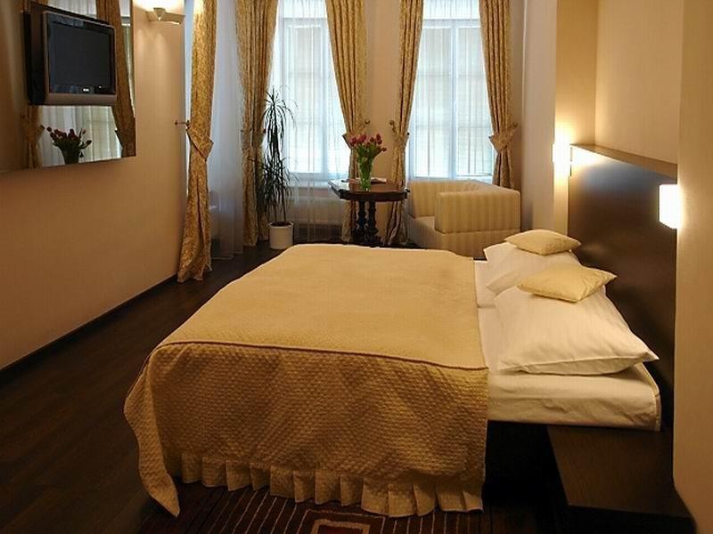 Boutique Hotel Zlaty Dukat Кошице Екстер'єр фото