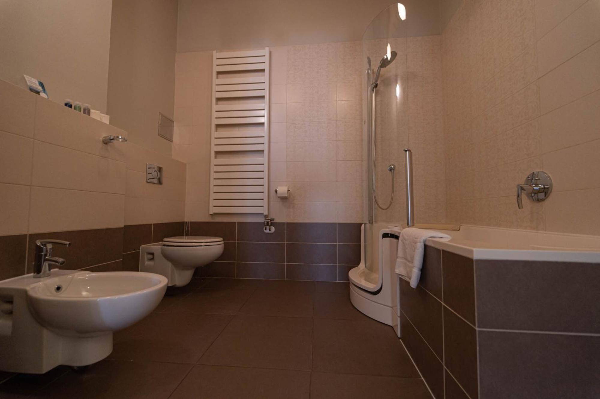 Boutique Hotel Zlaty Dukat Кошице Екстер'єр фото