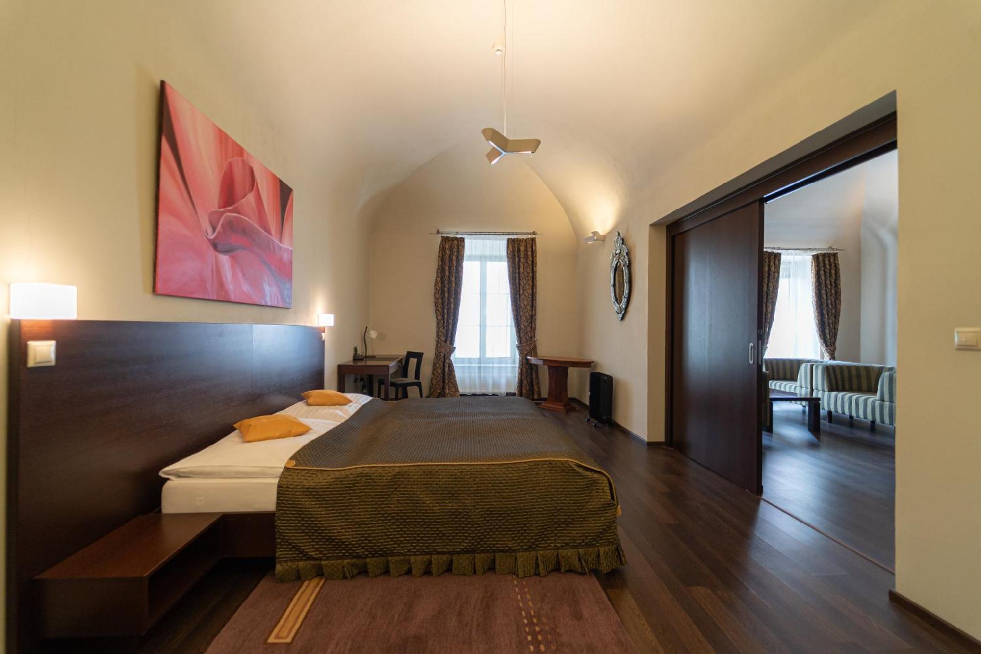 Boutique Hotel Zlaty Dukat Кошице Екстер'єр фото