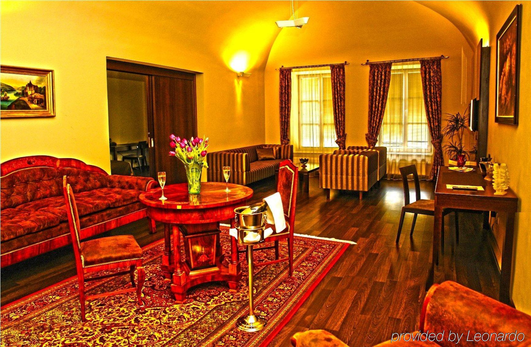 Boutique Hotel Zlaty Dukat Кошице Номер фото